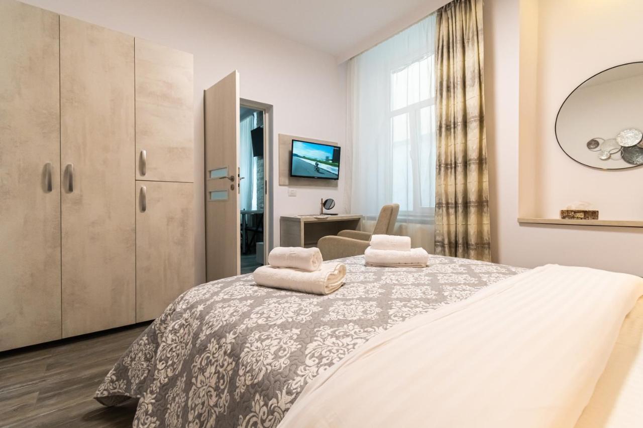 Okbrasov - Apartment & Studio In The Heart Of Old Town, Moments Away From The Black Church Εξωτερικό φωτογραφία