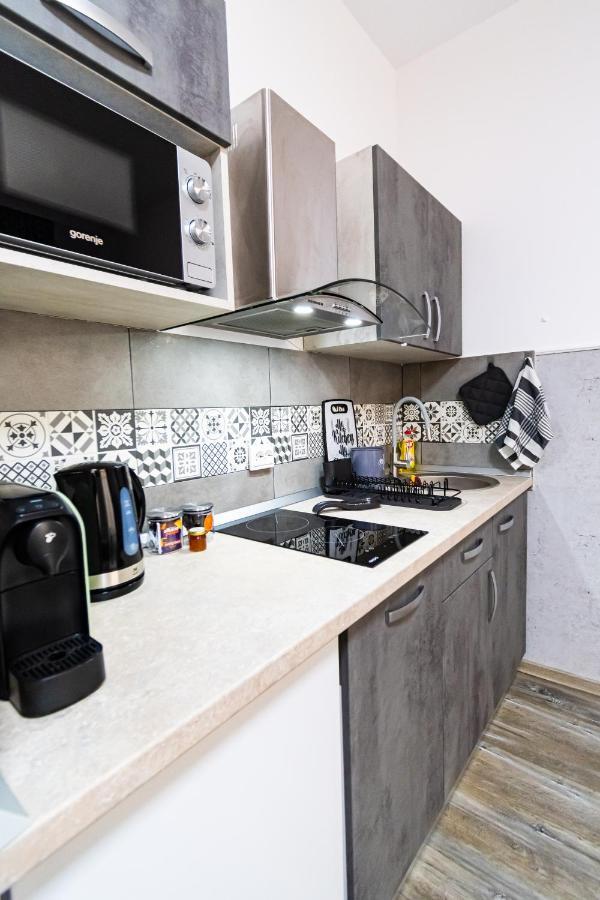 Okbrasov - Apartment & Studio In The Heart Of Old Town, Moments Away From The Black Church Εξωτερικό φωτογραφία